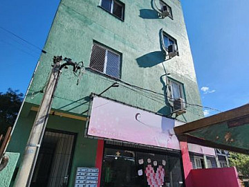 Apartamento na Av Zero Hora